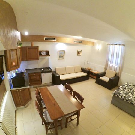 Carla Studio Apartment Zagreb Eksteriør bilde
