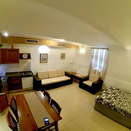 Carla Studio Apartment Zagreb Eksteriør bilde