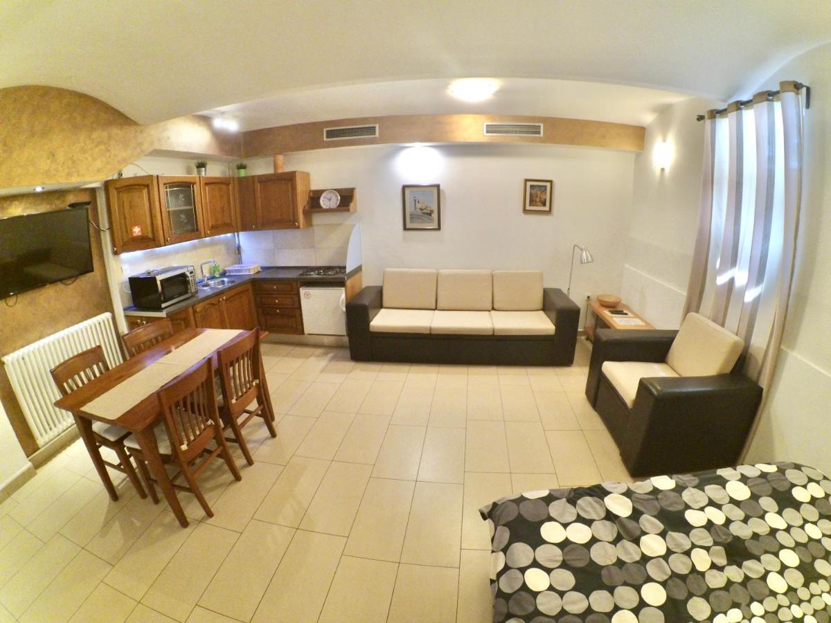 Carla Studio Apartment Zagreb Eksteriør bilde